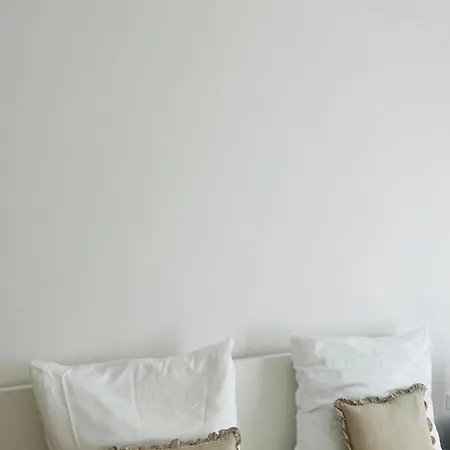 Moderne In * دينكلسبهل